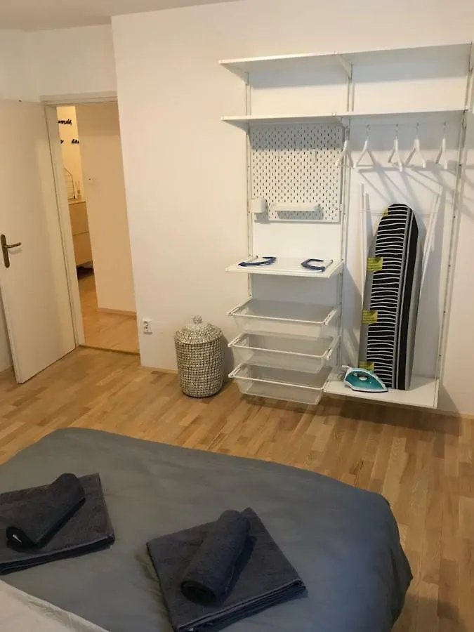 Peter Pan Apartment & Free Parking Ljubljana 0*,  Slovenia